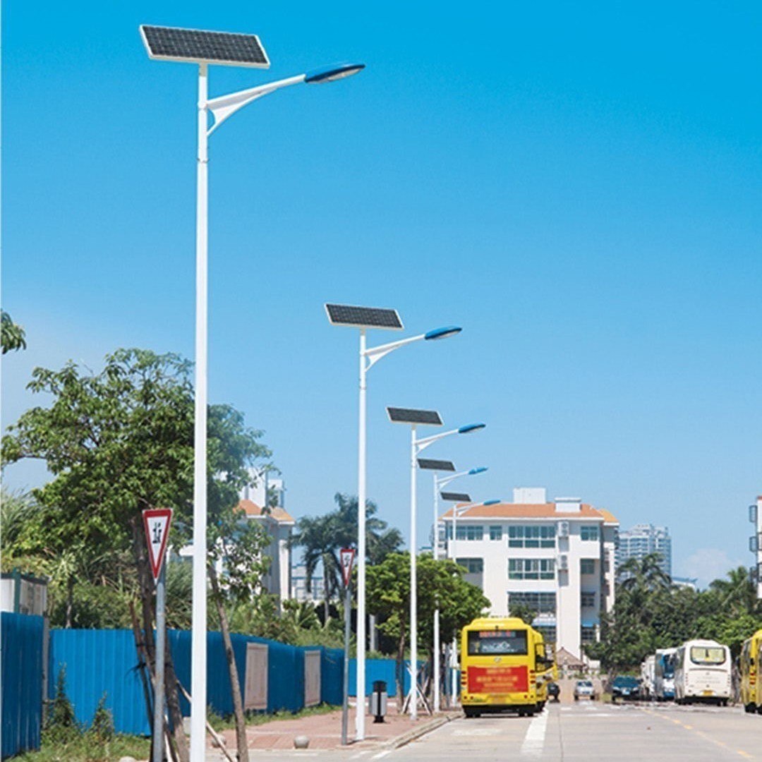 农村太阳能\灯多钱一套?